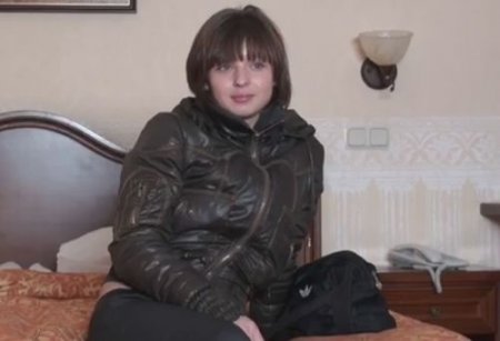 Молодая русская порно модель на кастинге зрелого француза Вудмана Молодая русская порно модель на кастинге зрелого француза Вудмана