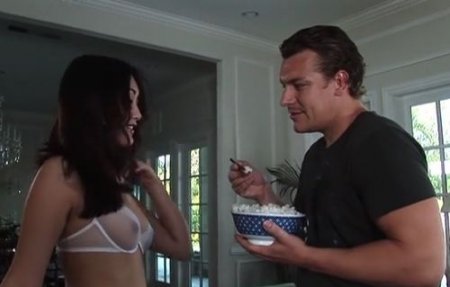 Азиатские секс приключения Джека с горячими восточными девушками