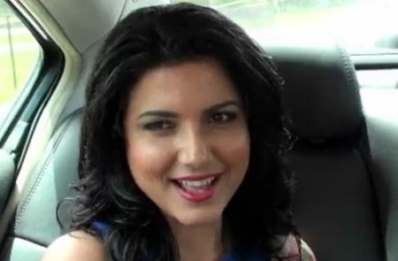 Снял девушку на тачке и привёз её для траха в гостиничный номер Снял девушку на тачке и привёз её для траха в гостиничный номер