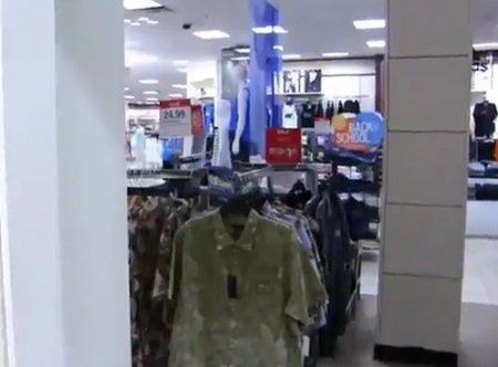 Любительский анал в примерочной магазина от молодой пары Любительский анал в примерочной магазина от молодой пары