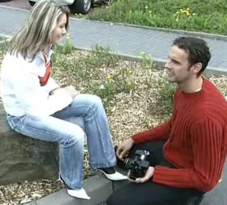 Пикап девушки дался фотографу также легко, как её анальная дырочка Пикап девушки дался фотографу также легко, как её анальная дырочка