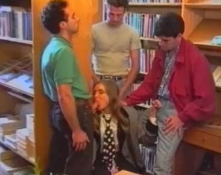 Советский групповой ретро-секс в библиотеке во времена СССР Советский групповой ретро-секс в библиотеке во времена СССР