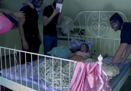 Нежданчик 18+ - жесткое порево ганг банг с восемнадцатилетней Нежданчик 18+ - жесткое порево ганг банг с восемнадцатилетней