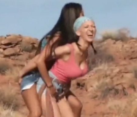 Студентки для совместного сопровождения - фильм-эротика для взрослых Студентки для совместного сопровождения - фильм-эротика для взрослых